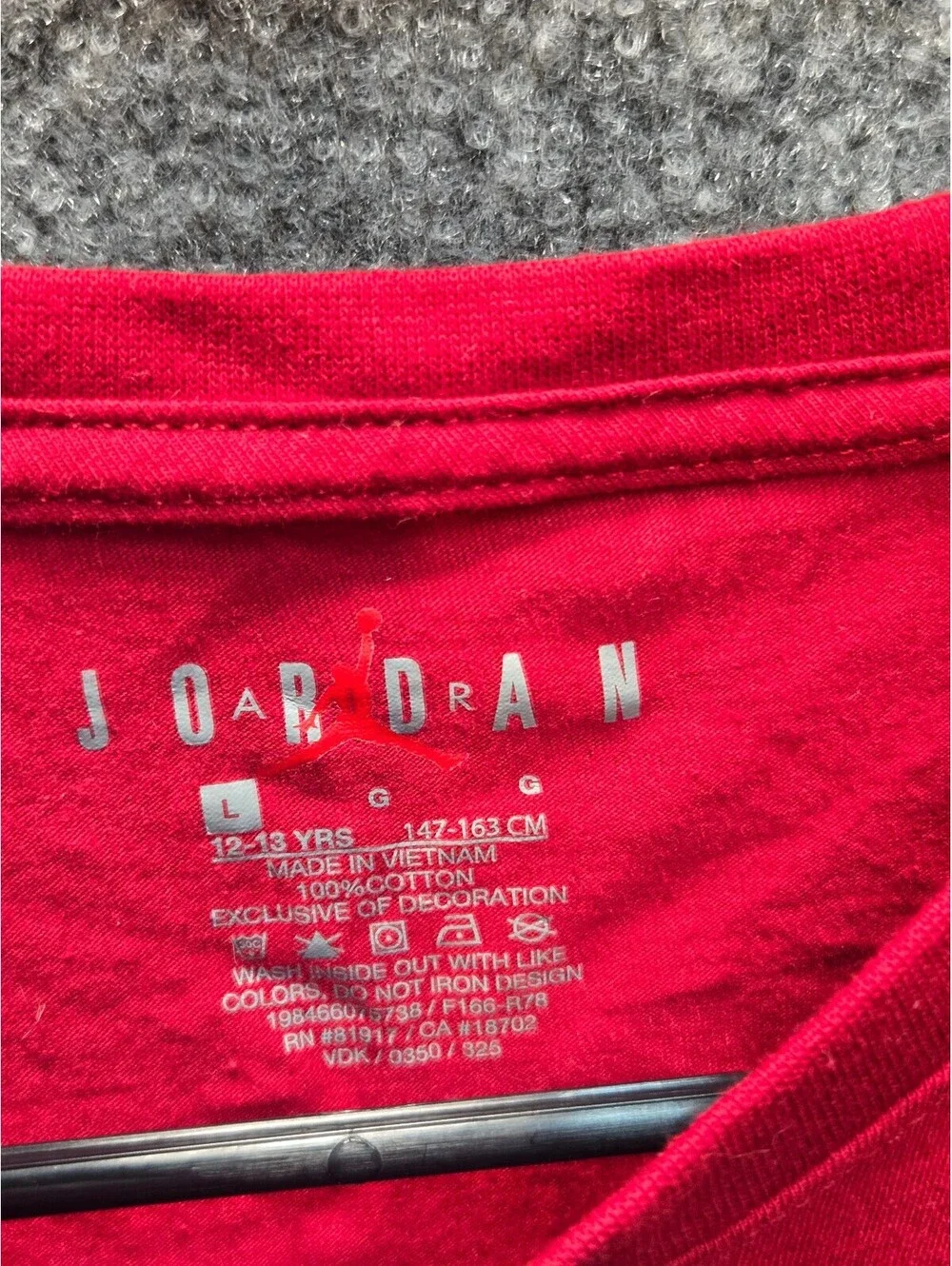 Jordan Red MJ 1984 Graphic T-Shirt Youth Large 12-13 Years